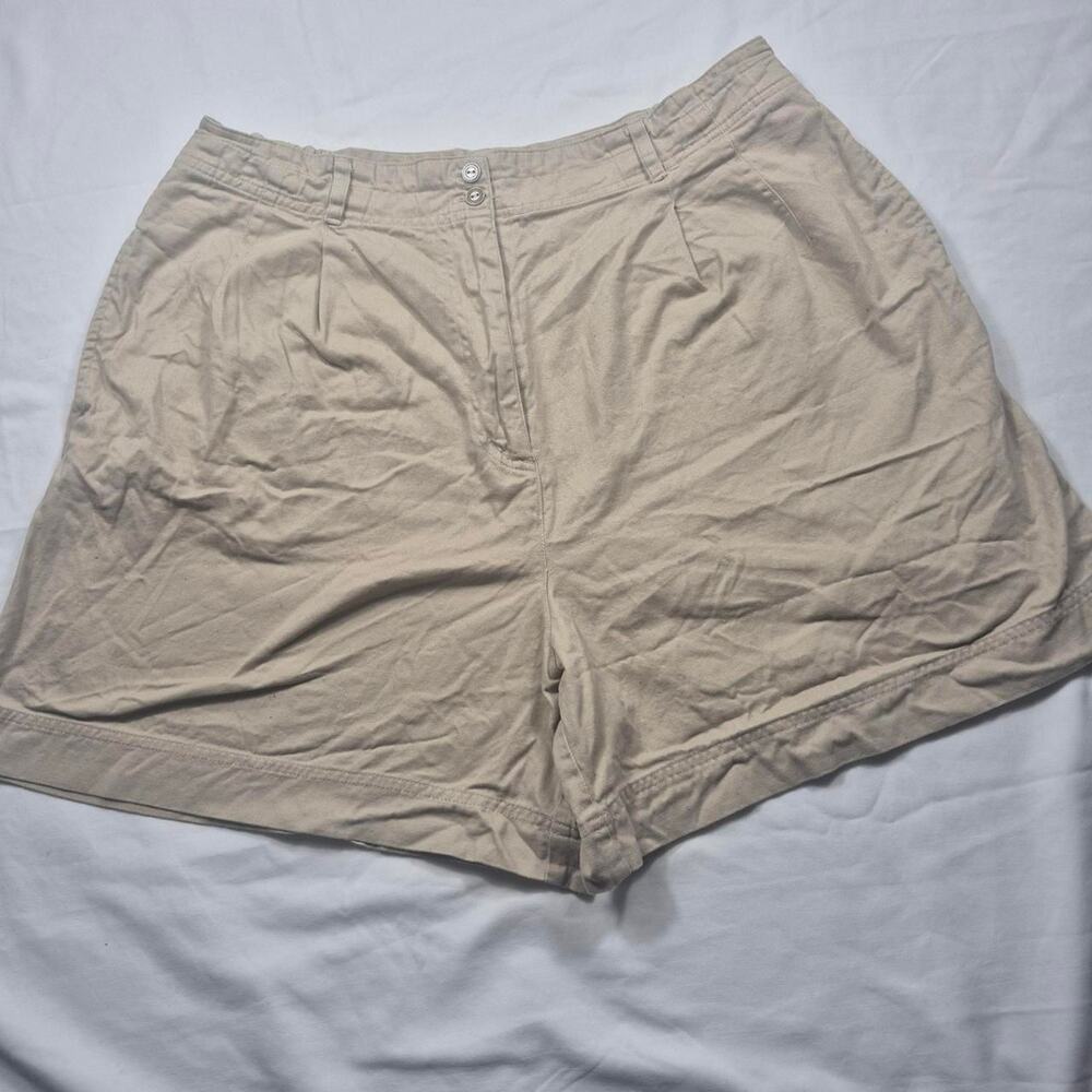 Rafaella Women's Tan Button and Pockets Shorts sz 15